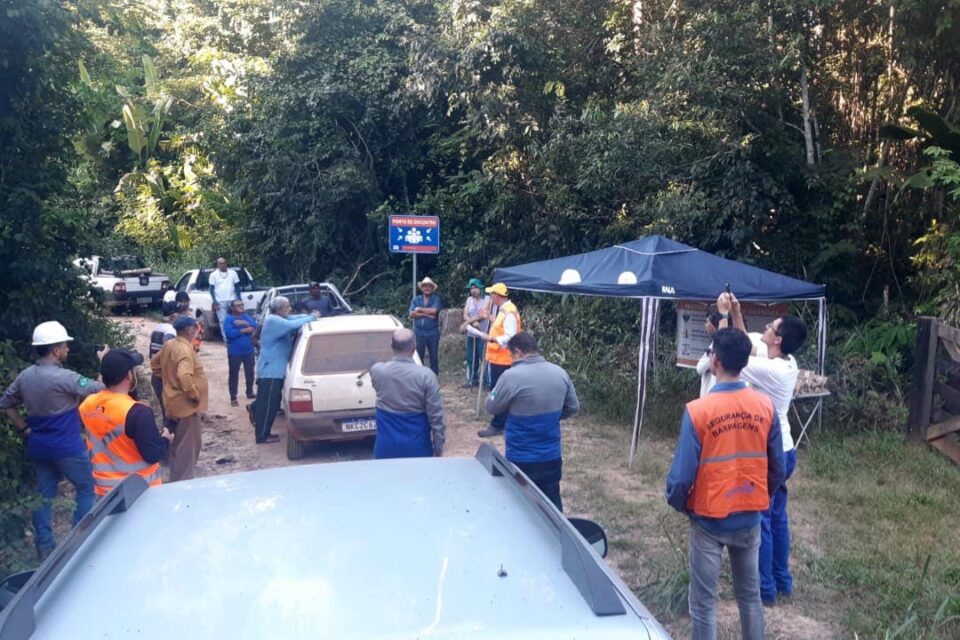 Treinamentos e Simulados de Segurança da Copel para Comunidades