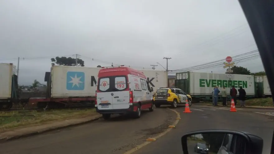 Grávida Atropelada por Trem no Paraná Morre nos Trilhos