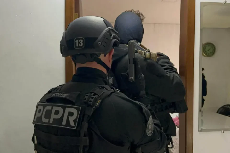 Operação da Polícia Civil contra grupo em falsos empréstimos.