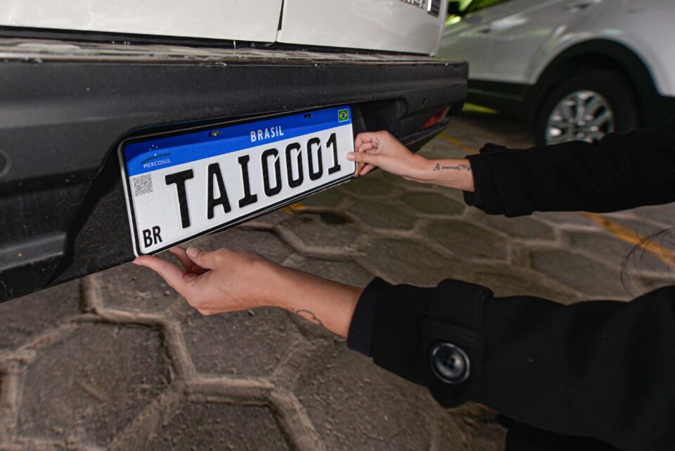 Paraná recebe nova sequência de placas veiculares