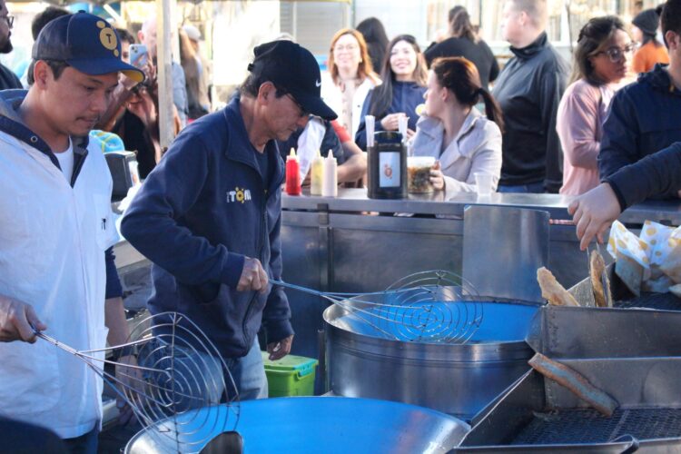 Pastel do Tom premiado como o melhor pastel de feira de Maringa