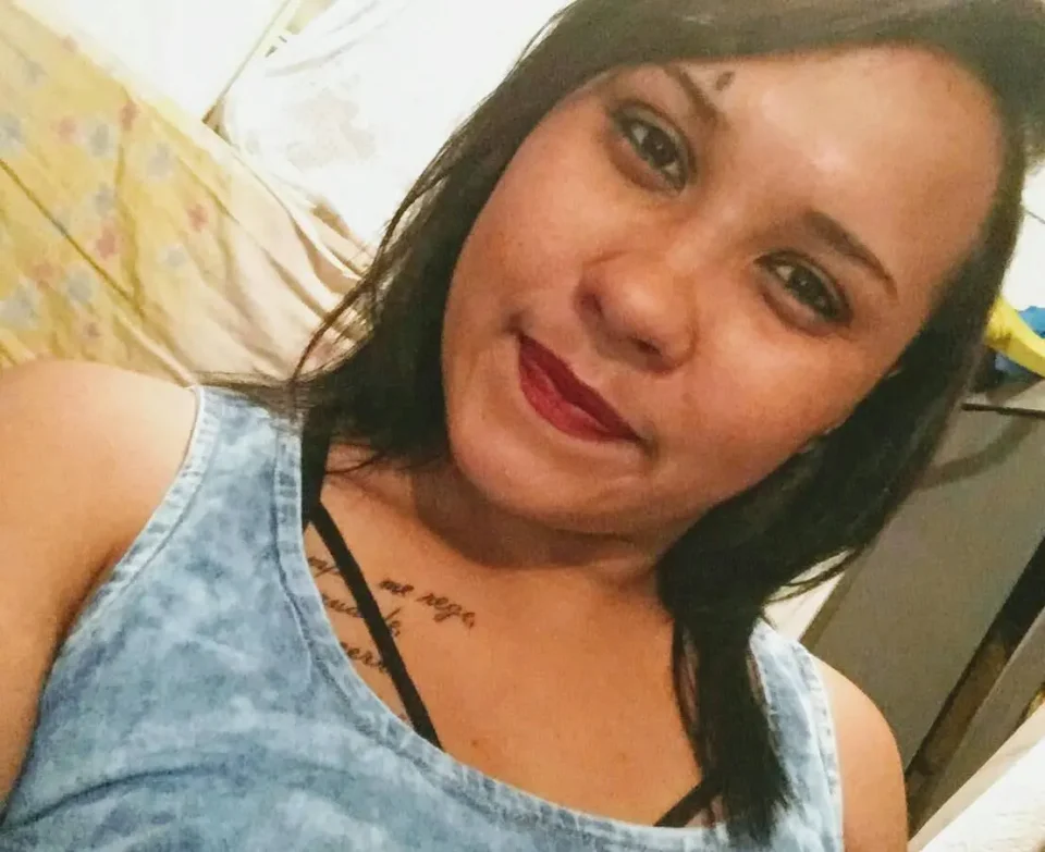 Mulher Morre Após Cair de Ônibus em Movimento em Maringá