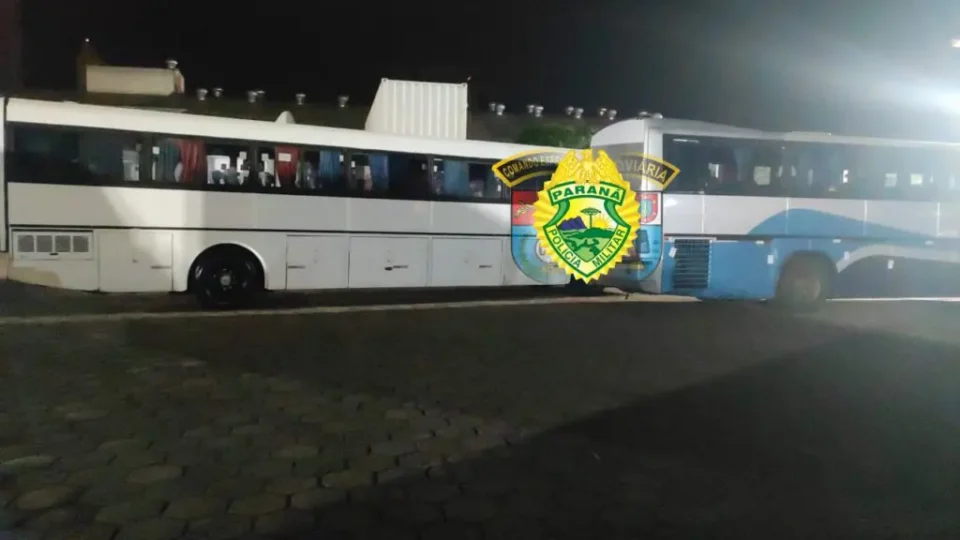 Descaminho é flagrado em operação com 88 passageiros