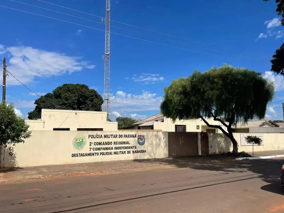 Moradora de Sabáudia Encontra Ladrões em Casa e É Ameaçada