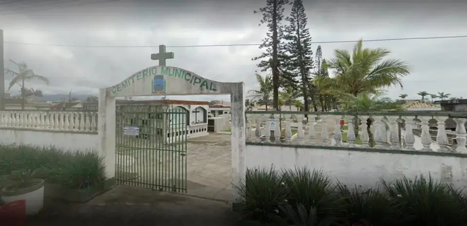 Ossadas Humanas e Animais Congelados Encontrados